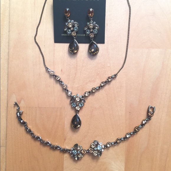 Givenchy chocolate brown  crystal set 3 - Picture 6 of 7